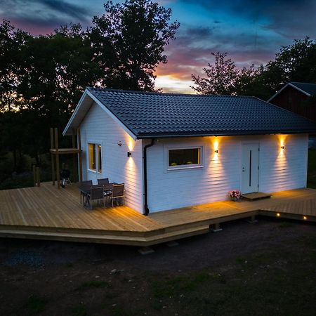 Wild Lodge Nol Екстериор снимка
